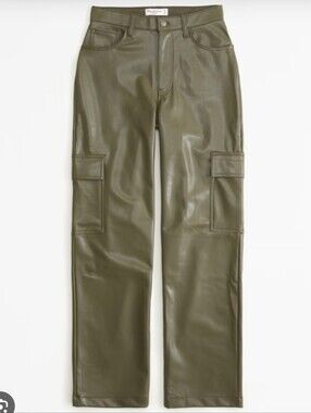 29-Nwot Abercrombie & Fitch Olive Green Faux Leather Cargo Pants